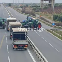 Μπλόκο αγροτών στην Εθνική Οδό Θεσσαλονίκης – Μουδανίων