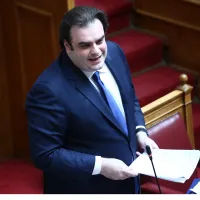 Πιερρακάκης βουλή