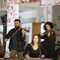 αιρετη μοναρχία