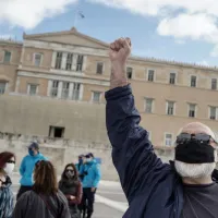 εκπαιδευτικοί, διαμαρτυρία, διαδήλωση, Βουλή, πρωτοβάθμια εκπαίδευση