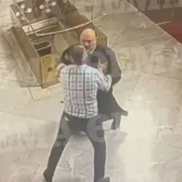 Αρχιμανδρίτης και Μητροπολίτης πιάστηκαν στα χέρια μέσα σε να