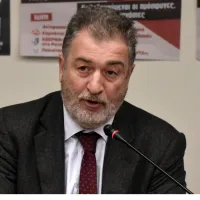 Παπαδάκης