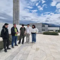 διστομο