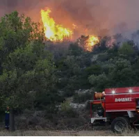 Πάρνηθα φωτιά