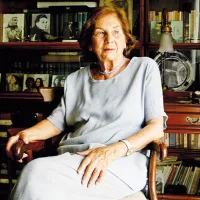 alki zei