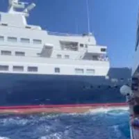 Παραλίγο σύγκρουση πλοίων στην Κεφαλονιά