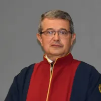 manolis varvounis