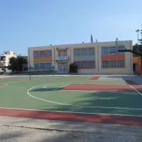 μικη