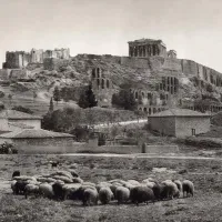 κολωνακι