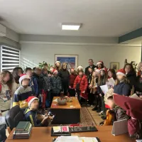 Κάλαντα από μαθητές στην Περιφερειακή Διεύθυνση Εκπαίδευσης Θεσσαλίας