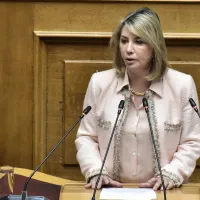 Ζέττα Μακρή