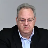 Κώστας Παπαζάχος