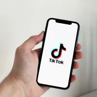 τικ τοκ