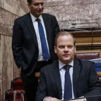 καραμαλνης