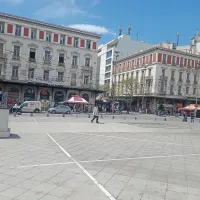 Πόλη
