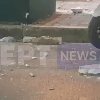 Έπεσαν σοβάδες στο κεφάλι του την ώρα που περπατούσε κάτω από πολυκατοικία