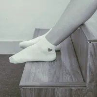 Κάλτσες - Πόδια