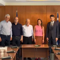 Δόμνα Μιχαηλίδου σε συνάντηση με την ΚΕΔΕ