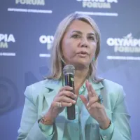 μακρη