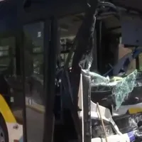 Τροχαίο με σύγκρουση λεωφορείων στη Βούλα