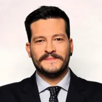 Μάριος Αραβαντινός