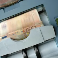 voucher χρήματα