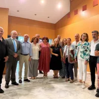 εκπαιδευτικοι