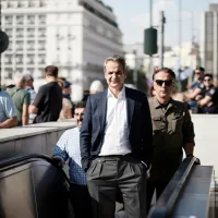 Ο Κυριάκος Μητσοτάκης στο Μετρό Σύνταγμα