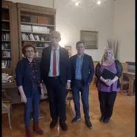 SILLOGOS APOFOITON.JPG