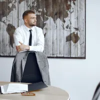 Τουρισμός: Εκτοξεύστε την καριέρα σας πριν τη θερινή σεζόν!