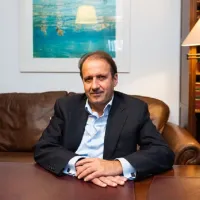Παναγιώτης Λαζαράτος