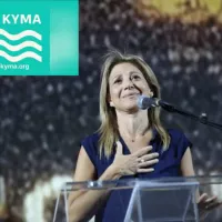 Μαρία Καρυστιανού, λογότυπο με το κόμμα Κύμα