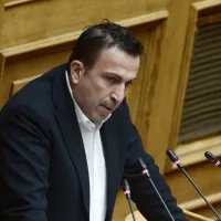 Στέφανος Παραστατίδης