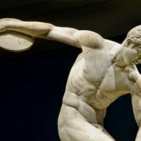 αρχαίο άγαλμα 