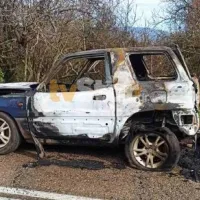 Φωκίδα: Κάηκε μέσα στο αυτοκίνητό του ενώ την ίδια ώρα καιγόταν και το σπίτι του