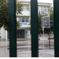 Κλειστά σχολεία