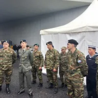 Στρατιώτες στο αγροτικό μπλόκο της Νίκαιας