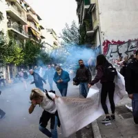 Επίθεση με χημικά σε εκπαιδευτικούς, γονείς και μαθητές