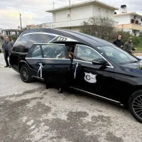 νεκρ