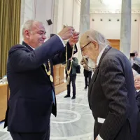 εμπ