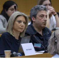 Καρυστιανου Ασλανίδης