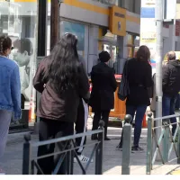 Ουρά σε τράπεζα