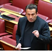Στέφανος Παραστατίδης