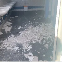Πτώση σοβάδων σε σχολείο