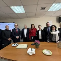 Ζαχαράκη με στελέχη του ΙΕΠ