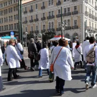 Σε απεργία οι γιατροί