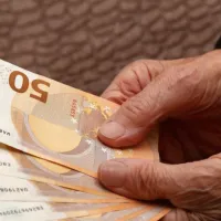 επίδομα γέννας 