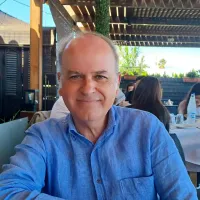 Έφυγε από τη ζωή ο εκπαιδευτικός Γιώργος Αγγελόπουλος