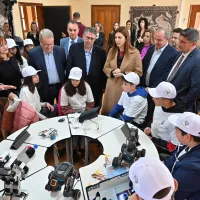 Σοφία Ζαχαράκη: Η υπουργός Παιδείας εγκαινίασε το νέο Κέντρο Καινοτομίας Κεντρικής Μακεδονίας