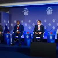 Τεχνητή Νοημοσύνη στην εκπαίδευση: Πολύτιμος αρωγός ή πηγή νέων ανισοτήτων; - Όλα όσα συζητήθηκαν στο Φόρουμ των Δελφών